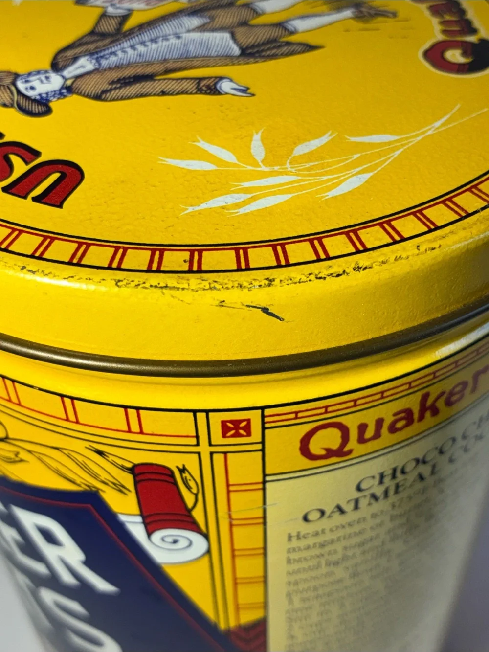 Quaker Rolled White Oats Vintage Yellow Red Tin - Quaker